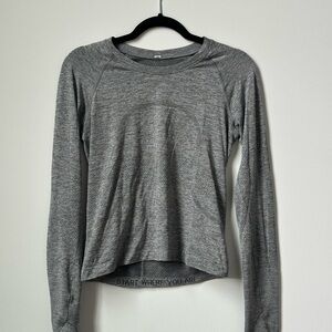 lululemon athletic top